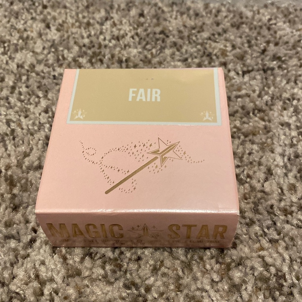 Jeffree Star Magic Star Fair Setting Powder